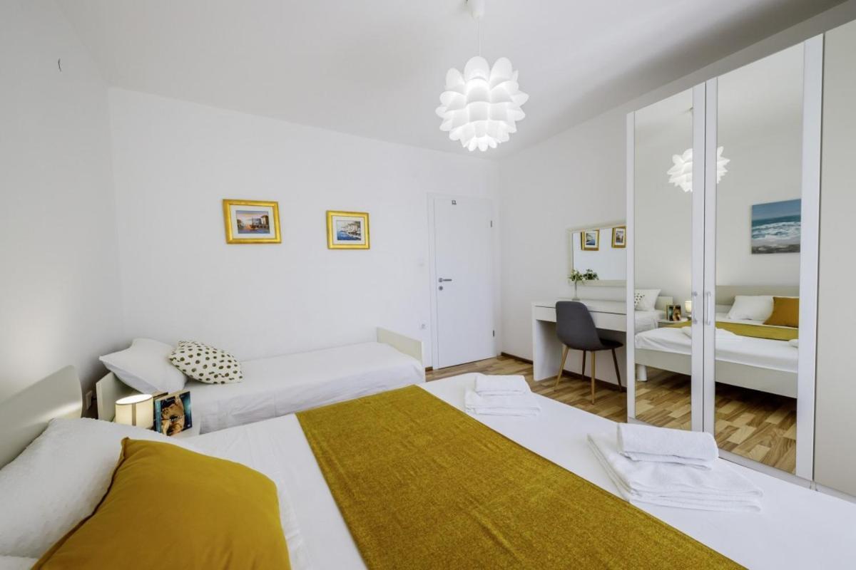 Hotel Ani In Trogir * Mittel-Dalmatien Donji Seget Zewnętrze zdjęcie