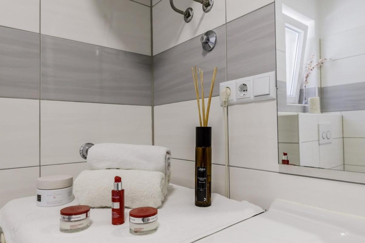 Hotel Ani In Trogir * Mittel-Dalmatien Donji Seget Zewnętrze zdjęcie